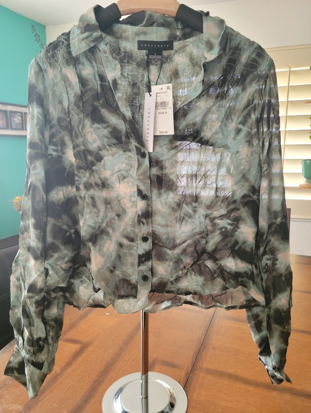 Sanctuary Green and Black Tie-Dye Cropped Button-Up Shirt